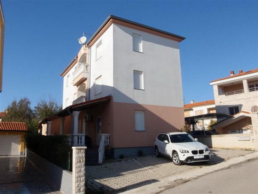 Burle Apartment With Free Private Parking Medolino Esterno foto